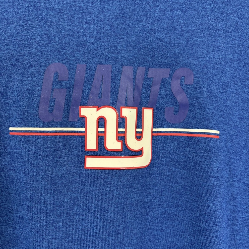 Woman's New York Giants Football T-Shirt Size Small NFL Team Apparel NYG - Picture 3 of 5